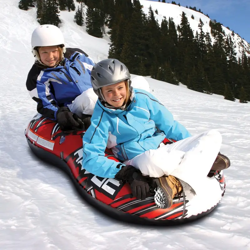 Tabung Ski Salju Tiup Tahan Lama dan Lingkaran Ski Ski Salju untuk Promosi