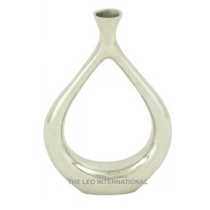 Jarrón de Metal Artesanal para Decoración del Hogar, Jarrón de Flores Minimalista de Alta Calidad para Mesa de Boda - Product Image 1