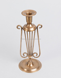 Portavelas de latón Más vendidos Nuevo diseño Hecho a mano Fancy Home & Hotel Ware Candle Stick Holder - Product Image 1