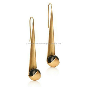 Boucles d'oreilles pendantes en laiton <span class=keywords><strong>tribal</strong></span> minimaliste à la mode indienne vêtements pour femmes - Product Image 1