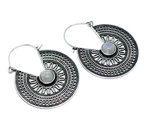 Boucles d'oreilles créoles en argent bohème élégantes pour femmes avec bijoux en laiton oxydé pierre de lune - Product Image 3
