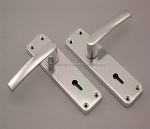 OMG Industries Design contemporain Poignée de porte de fenêtre en aluminium Laiton Acier Zinc Fer Extracteur de tiroir Bouton pour armoires de bureau à domicile - Product Image 5