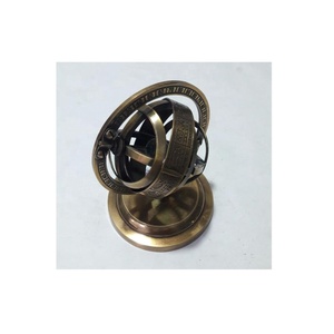 Base en bois Armillaire Petit Globe Antique Marron Intérieur Ou Extérieur Métal Armillaire Sphère Astrolabe Décoration - Product Image 1