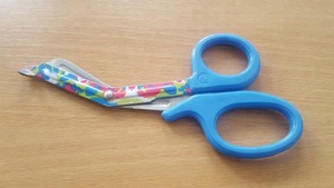 Delta Med Surgical 7 1/2 Inch Teal EMT/Ciseaux utilitaires Ensemble d'instruments manuels en acier inoxydable - Product Image 5