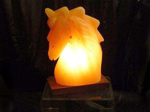 Lámpara de sal de roca de cristal de vaca tallada a mano, forma de Animal rosa para habitaciones decorativas, purificador de aire ecológico y estilo Feng Shui - Product Image 6