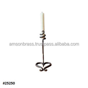 เชิงเทียนเสาเดี่ยวแบบมีขาสามขาด้านล่าง ทำด้วยมือจากเหล็ก ที่วางเทียนบนโต๊ะ คุณภาพเยี่ยม - Product Image 2