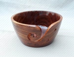 Bols de fil imprimés en gros sans enchevêtrement accessoires de tricot durables et légers bol de fil sculpté en bois de Sesham par AYAANS - Product Image 2