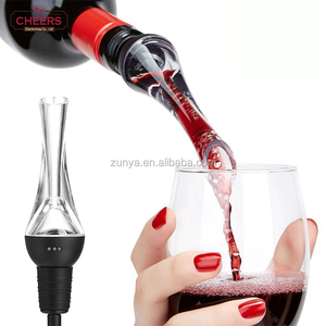 <span class=keywords><strong>Amazon</strong></span> Vintorio No Drip vino vertedor y decantador Caño - Product Image 6
