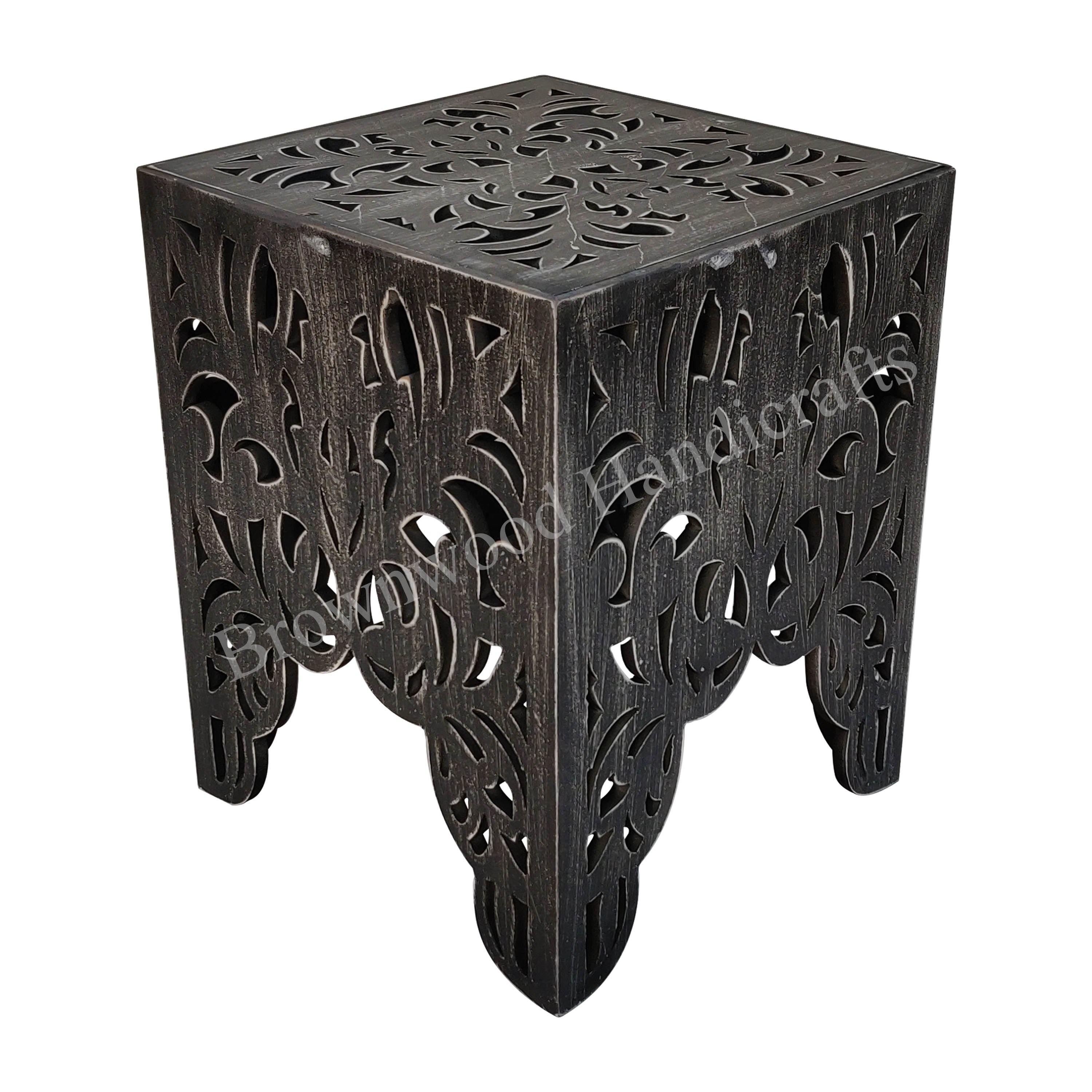 สีขาวสีดำโบราณ