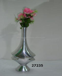 Florero de aluminio fundido antiguo de diseño único personalizado al por mayor con pulido brillante - Product Image 2