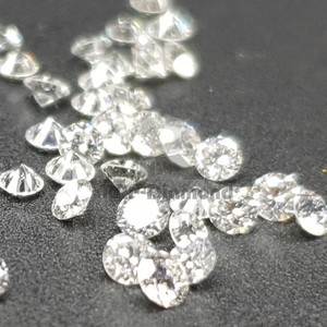 Diamante Natural Blanco de Corte Redondo de 3.7 a 4.0 mm, Claridad VS2, Diamante Suelto para Joyería con Certificados GIA e IGI, Diamante RRP - Product Image 3