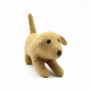Jouets en feutre de haute qualité fabriqué à la main, petit chien, jouets en feutre du népal et matériaux éducatifs - Product Image 3