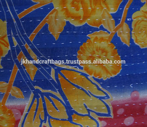 ปลอกหมอนดีไซน์ลายดอกไม้ทำด้วยมือของ Kantha อินเดีย - Product Image 2