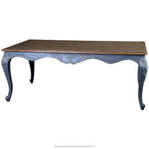 Ensemble de table à manger en bois sculpté de style français avec 4 chaises - Product Image 2