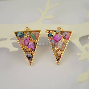 Collar con colgante Druzy de ágata multicolor Unisex, diseño de bucle en forma de V hecho a mano con cuentas de latón para regalo de boda y fiesta - Product Image 2