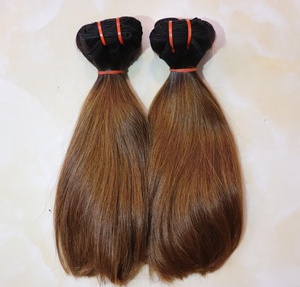 Vente en gros de paquets de cheveux brésiliens vierges bruts de l'usine de cheveux du vietnam de vendeurs de cuticules alignés de grade 10A - Product Image 2