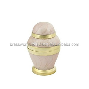 Urnas de cremación de luz dorada, recuerdo de Perla Rosa real, urna de Brassworld, suministros funerarios de la India - Product Image 1