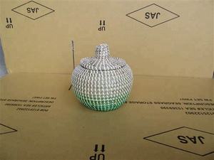 ตะกร้าเก็บหญ้าทะเลทรงกลมพร้อมเทคนิคการฉีดฝาปิดสำหรับการจัดระเบียบและการจัดเก็บในบ้าน - Product Image 3