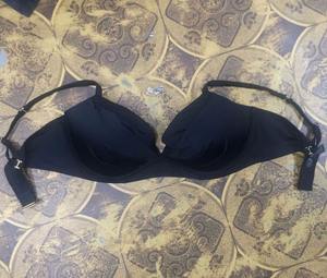 Soutien-gorge intelligent pour femme, fabriqué au Bangladesh - Product Image 1