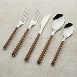 Juego de cubiertos de acero inoxidable ecológico de lujo moderno, vajilla de metal duradera para uso doméstico - Product Image 1