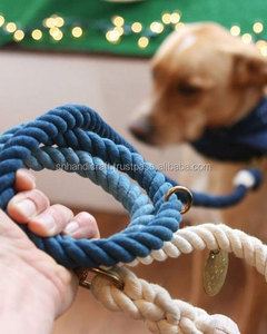 Correa de Perro Elegante y Lujosa con Diseño Degradado en Color Índigo - Product Image 1