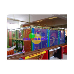 PISCINA DE BOLAS Softplay de 6x4x2,5 metros, área de juegos interior de diseño especial, tamaños especiales - Product Image 1