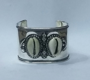 Bohemian Cowri Shell studded Hand <b>Cuff</b> Jewellery <b>Silver</b> Plated Oxidised <b>Cuff</b> <b>Bracelet</b> Bangle for <b>Women</b> and Girls - Product Image 2