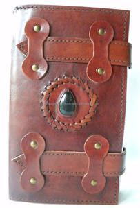 Venta al por mayor dos cinturones y piedra semipreciosa azul central con Cuaderno de cuero de papel hecho a mano ecológico - Product Image 2