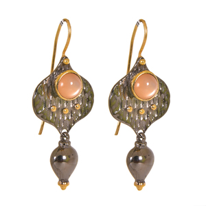 2024 boucles d'oreilles plaquées or 18 carats faites à la main pour femmes forte demande de l'Inde pour une occasion spéciale - Product Image 1