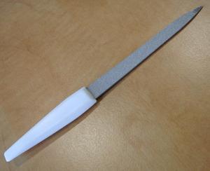 Lima de uñas de acero inoxidable para manicura, excelente limpiador de uñas y pulidor de uñas con mango de plástico, herramienta de cuidado de uñas - Product Image 2