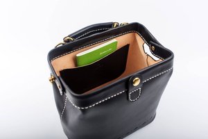Wholesale <b>Men</b> Waterproof Travel Toiletry Bag Christmas Gift Leather Dopp Kit TLL-0072 - Product Image 3