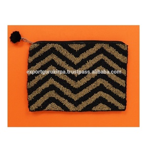 กระเป๋าคลัทช์ลูกปัดแบบแฮนด์เมดสำหรับผู้หญิงออกแบบโดยดีไซเนอร์ชาวอินเดียกระเป๋าคลัทช์สำหรับงานปาร์ตี้ตอนเย็นสไตล์โบฮีเมียนขายส่ง - Product Image 2