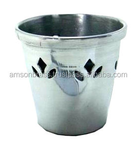 เชิงเทียนโลหะรูปดอกบัวสีโบราณที่ใส่เทียนสำหรับตกแต่งด้วยมือ - Product Image 5