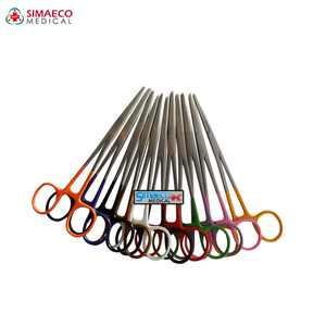 Juego de 12 pinzas hemostáticas para arteria con mango de color Juego de instrumentos quirúrgicos Maquinaria alimentada - Product Image 1