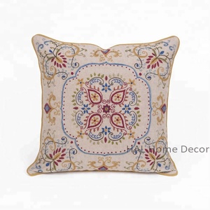 Último diseño, venta al por mayor, funda de cojín decorativa con respaldo de sofá, funda de almohada bordada con mandala indio personalizada - Product Image 1