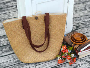 Customizable Water Hyacinth Bag Wholesale Supplier Handmade Eco Friendly Fashion Tote for Retail Shop Supply Vietnam - Product Image 6