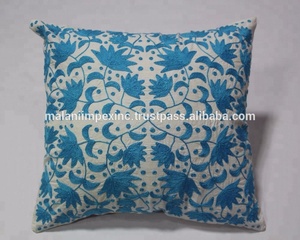 Coussin saisonnier tendance housses de coussin de luxe en ligne maison décorative coton broderie housse de coussin 45x45cm - Product Image 3