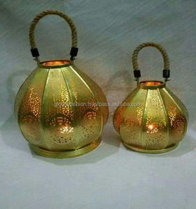 Antique Brass <b>Metal</b> <b>Candle</b> <b>Holder</b> Gold <b>Black</b> Wholesale Christmas Home Decoration Other <b>Candle</b> <b>Holders</b> Lanterns & <b>Candle</b> Jars - Product Image 3