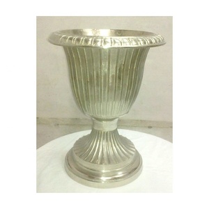 Florero de mesa de aluminio y metal de tendencia superior, florero para decoración del hogar, florero de metal para decoración de bodas - Product Image 5