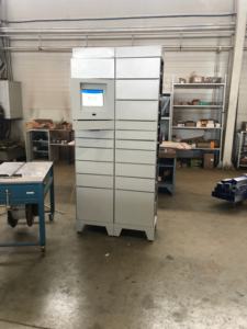 ล็อกเกอร์เหล็กส่งพัสดุอัจฉริยะแสนสะดวกโครงสร้างที่ประกอบอย่างชาญฉลาดสำหรับการจัดเก็บการซื้อสินค้าออนไลน์แบบอีคอมเมิร์ซ - Product Image 4