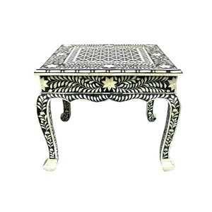 Mesa de Centro de Estilo Indio Hecha a Mano con Incrustaciones de Hueso y Diseño Floral Intrincado, Mesa de Centro de Madera de Lujo para Sala de Estar - Product Image 1