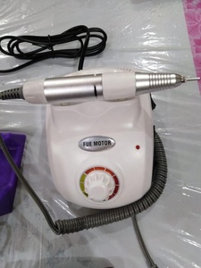 Micromotor FUE / Soporte para Punzón de Trasplante Capilar Ce PK Soporte Técnico en Línea 2 Años Cardimed Intl Clase I - Product Image 2