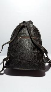 Sac à dos de voyage en cuir véritable durable Sac multi-compartiments avec bretelles réglables pour une utilisation quotidienne et extérieure - Product Image 5