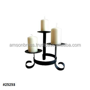 Forme ronde support pilier bougeoir fait à la main moderne en métal or bougeoir design de luxe candélabre en fer au prix de gros - Product Image 1