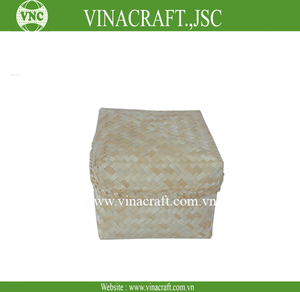 Petite boîte cadeau en bambou - Product Image 1