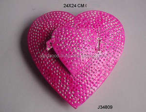 High Quality <b>Christmas</b> <b>Tree</b> Heart Made in Iron in Pink Color <b>Christmas</b> Decor Metal <b>Christmas</b> Decoration Ornament - Product Image 2