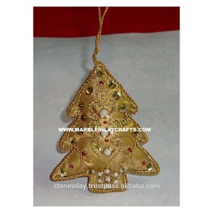 Adorno Navideño Bordado a Mano con Forma de Árbol para Decoración - Product Image 1