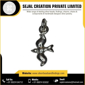 Breloque croix en argent sterling 925 du fournisseur indien Style religieux Motif religieux Bijoux plaqués argent - Product Image 4