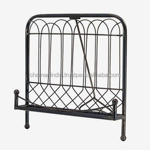 Soporte de libro de hierro forjado - Product Image 1