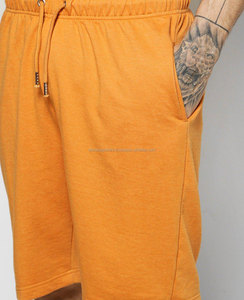 Pantalones cortos de boxeo de alta calidad a la moda, satén de nailon aterrador con cierre de cintura elástica hasta la rodilla, diseño sublimado Popular - Product Image 1